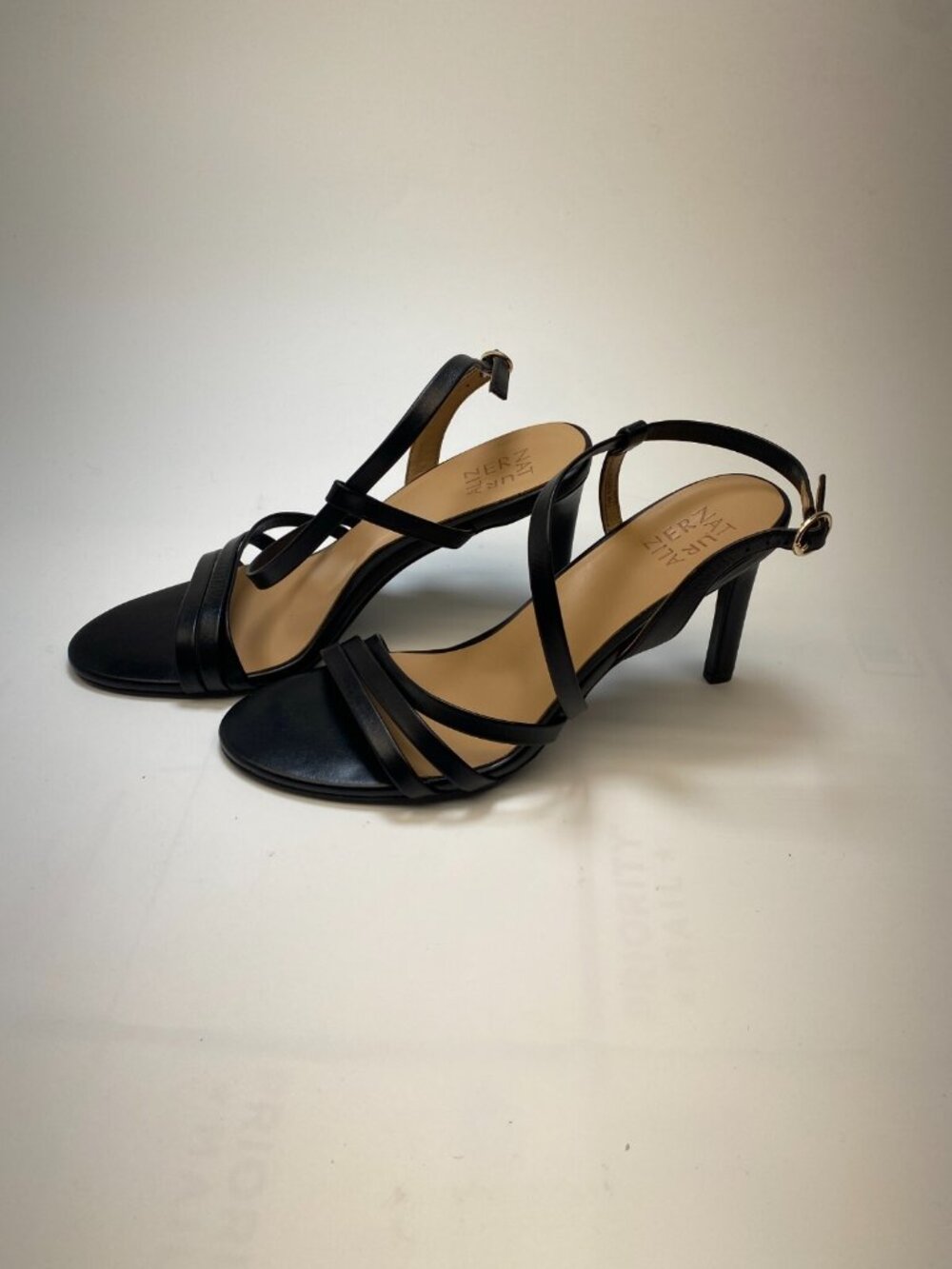 Naturalizer Womens Black Strap Leather Heel Sz 11